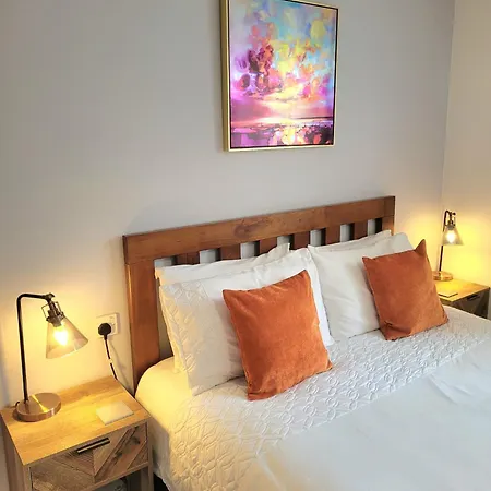 1 Merchants Gate - 2 Bedroom, City Apartment With Private Parking York Exterior photo