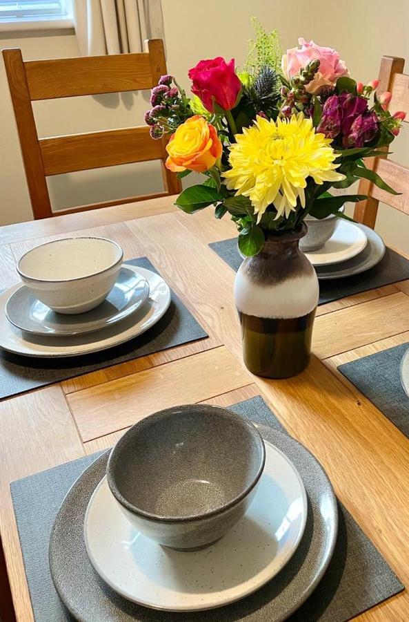 1 Merchants Gate - 2 Bedroom, With Private Parking Apartment *