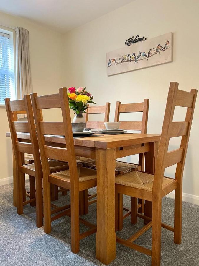 Apartment 1 Merchants Gate - 2 Bedroom, With Private Parking *