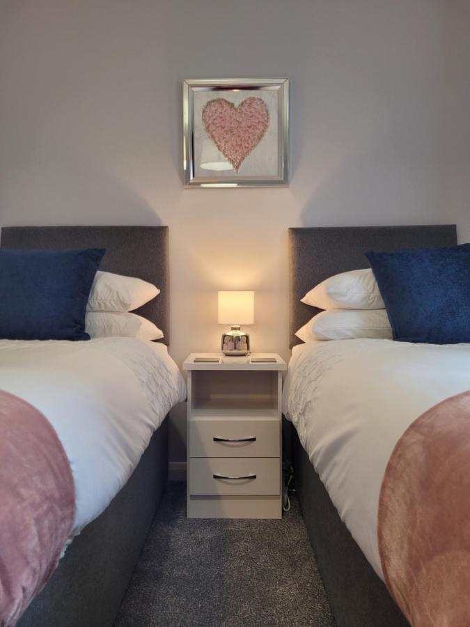 1 Merchants Gate - 2 Bedroom, With Private Parking Apartment *